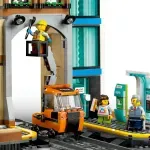 Jucarii, Copii si Bebe - Jucarii si jocuri - Seturi de constructie si cuburi - Seturi de constructie - Lego City Gara Centrala 60469 - Infinity.ro