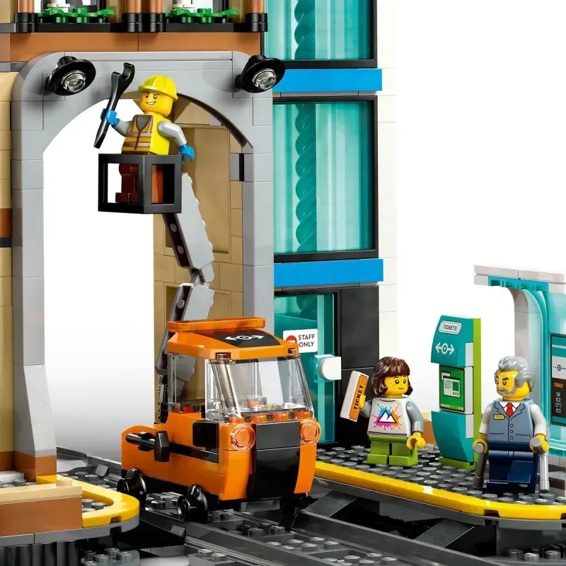 Jucarii, Copii si Bebe - Jucarii si jocuri - Seturi de constructie si cuburi - Seturi de constructie - Lego City Gara Centrala 60469 - Infinity.ro