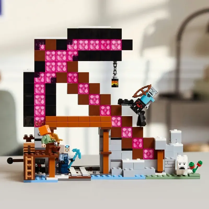 Jucarii, Copii si Bebe - Jucarii si jocuri - Seturi de constructie si cuburi - Seturi de constructie - Lego Minecraft Mina Tarnacop 21277 - Infinity.ro