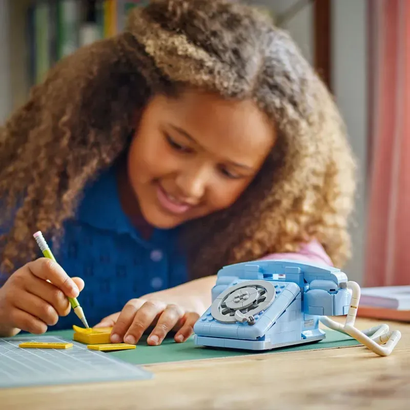 Jucarii, Copii si Bebe - Jucarii si jocuri - Seturi de constructie si cuburi - Seturi de constructie - Lego Creator Telefon Retro 31174 - Infinity.ro