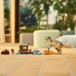 Jucarii, Copii si Bebe - Jucarii si jocuri - Seturi de constructie si cuburi - Seturi de constructie - Lego Jurassic World Renasterea Evadare Pe Rau Din Calea Unui T Rex 76975 - Infinity.ro