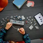 Jucarii, Copii si Bebe - Jucarii si jocuri - Seturi de constructie si cuburi - Seturi de constructie - Lego Marvel Lupta Pe Acoperisul Trenului Omul Paianjen Si Doc Ock 76321 - Infinity.ro