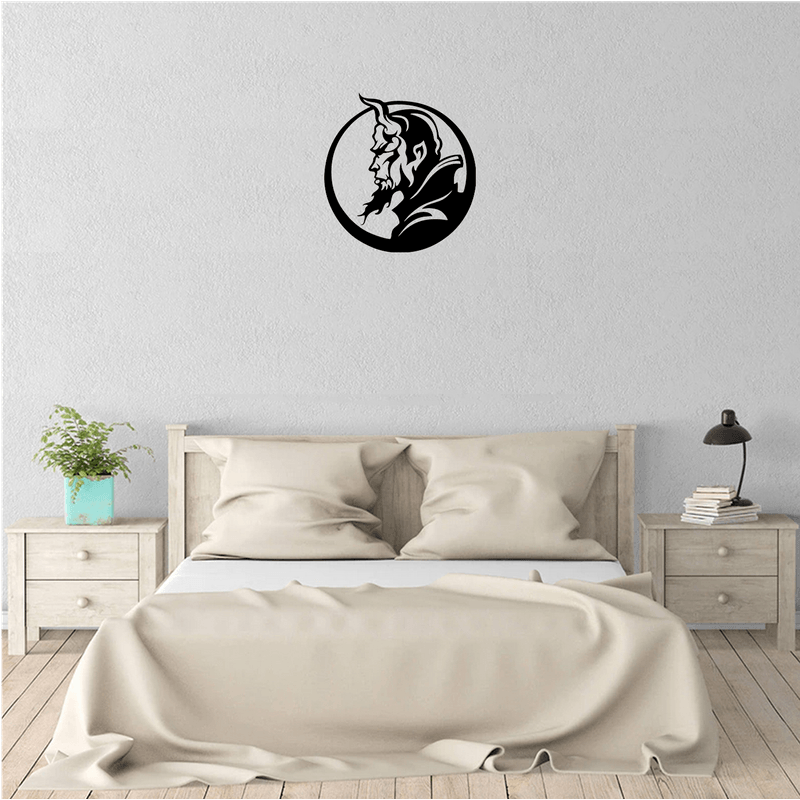 Casa si Gradina - Decoratiuni - Decoratiuni perete - Decor perete Diavol cu Coarne HH727 din lemn - 35 L x 37 H (cm) - Infinity.ro