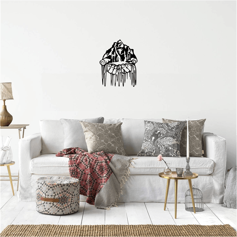 Casa si Gradina - Decoratiuni - Decoratiuni perete - Decor perete Munte in Mana HH742 din lemn - 27 L x 34 H (cm) - Infinity.ro