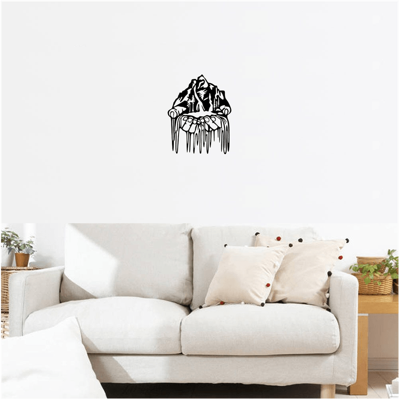 Casa si Gradina - Decoratiuni - Decoratiuni perete - Decor perete Munte in Mana HH742 din lemn - 27 L x 34 H (cm) - Infinity.ro