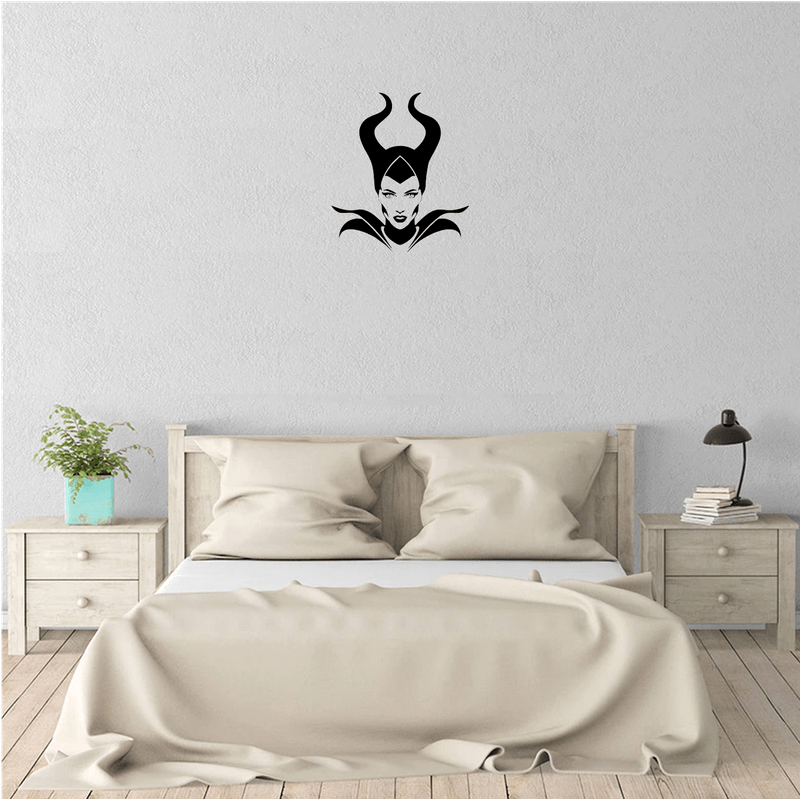 Casa si Gradina - Decoratiuni - Decoratiuni perete - Decor perete Zana Intunecata HH739 din lemn - 27 L x 32 H (cm) - Infinity.ro