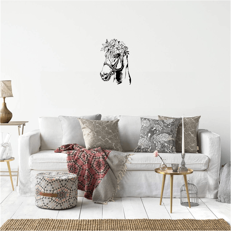 Casa si Gradina - Decoratiuni - Decoratiuni perete - Decor perete Cap de Cal cu Flori HH750 din lemn - 23 L x 35 H (cm) - Infinity.ro