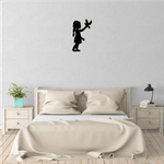 Casa si Gradina - Decoratiuni - Decoratiuni perete - Decor perete Fetita cu Porumbel HH692 din lemn - 20 L x 33 H (cm) - Infinity.ro