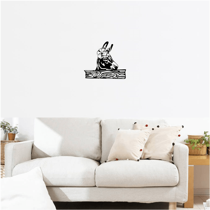 Casa si Gradina - Decoratiuni - Decoratiuni perete - Decor perete Cap de Magarita HH736 din lemn - 30 L x 27 H (cm) - Infinity.ro