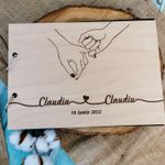Market - Cadouri - Rame si albume foto - Album Foto GuestBook Nunta HH1643 Personalizat din lemn Atingere 30 x 21 cm - Infinity.ro
