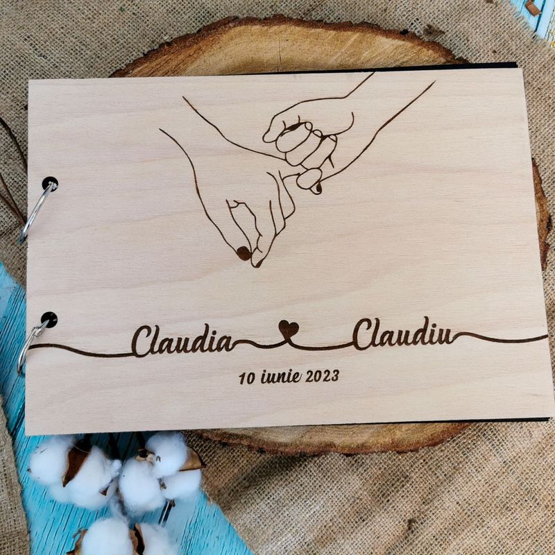 Market - Cadouri - Rame si albume foto - Album Foto GuestBook Nunta HH1643 Personalizat din lemn Atingere 30 x 21 cm - Infinity.ro