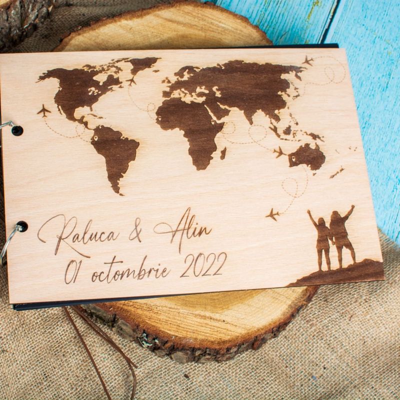 Market - Cadouri - Rame si albume foto - Album Foto GuestBook Nunta HH1610 Personalizat din lemn Inconjurul lumii Traseu Avioane 30 x 21 cm - Infinity.ro