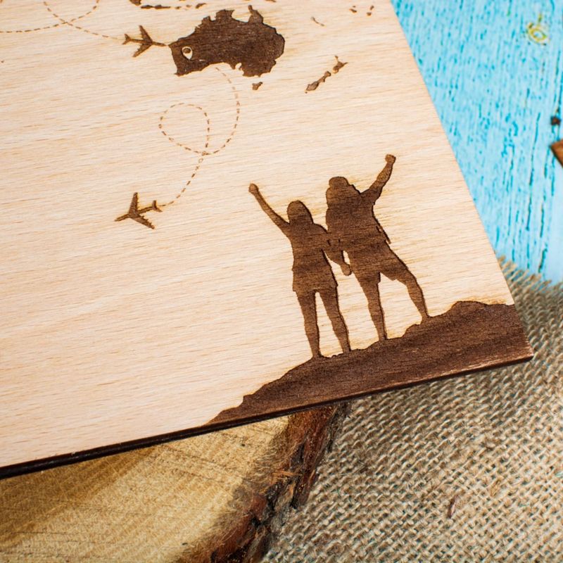 Market - Cadouri - Rame si albume foto - Album Foto GuestBook Nunta HH1610 Personalizat din lemn Inconjurul lumii Traseu Avioane 30 x 21 cm - Infinity.ro