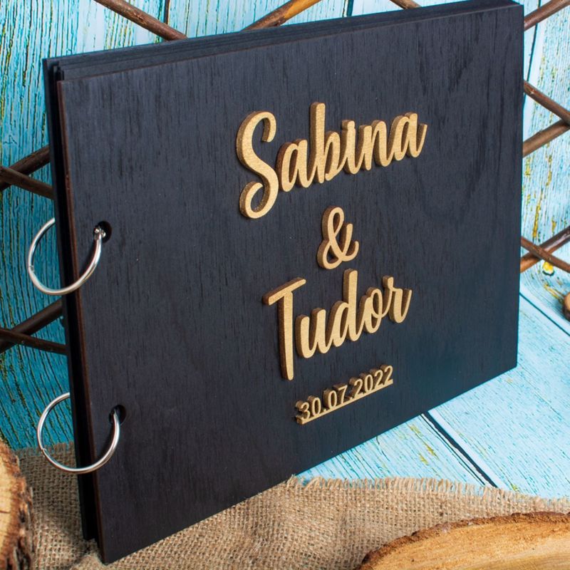 Market - Cadouri - Rame si albume foto - Album Foto GuestBook Nunta HH1588 Personalizat din lemn Negru 30 x 21 - Infinity.ro