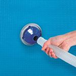 Casa si Gradina - Constructii - Scari si accesorii interioare - Alte accesorii pentru piscine - Bestway Aspirator de piscina AquaCrawl, 58212 - Infinity.ro