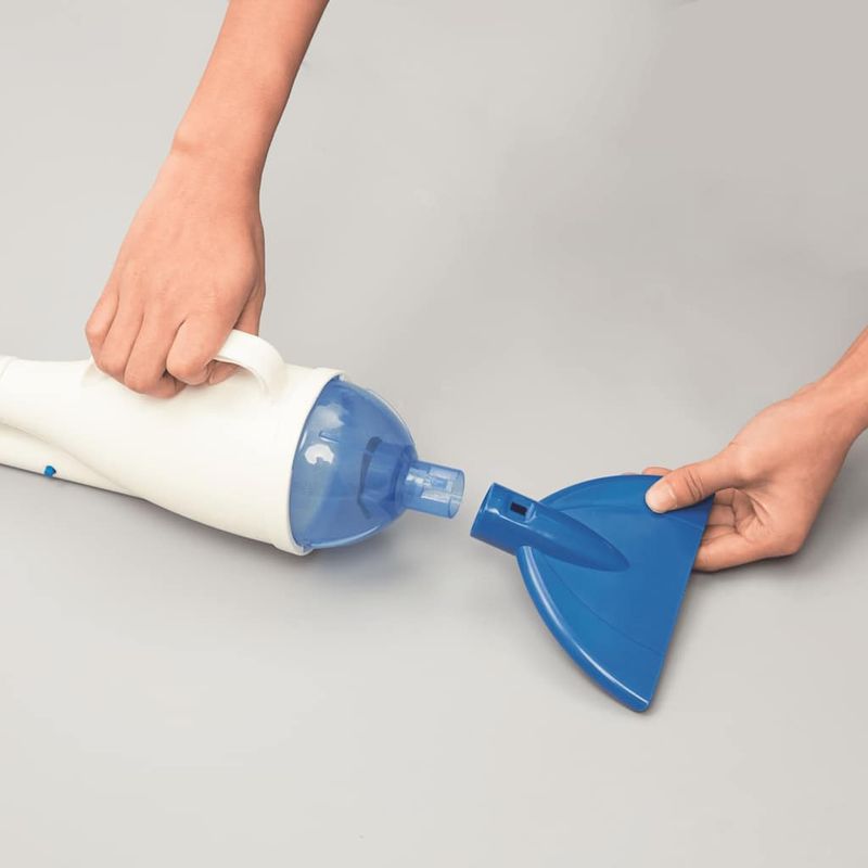 Casa si Gradina - Constructii - Scari si accesorii interioare - Alte accesorii pentru piscine - Bestway Aspirator de piscina AquaCrawl, 58212 - Infinity.ro