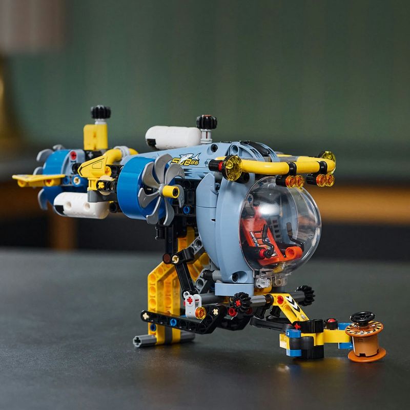 Jucarii, Copii si Bebe - Jucarii si jocuri - Seturi de constructie si cuburi - Seturi de constructie - Lego technic submarin de cercetare 42201 - Infinity.ro