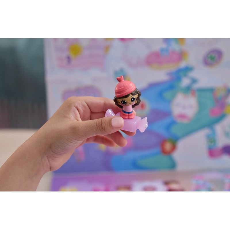 Jucarii, Copii si Bebe - Jucarii si jocuri - Jucarii de rol - Frumusete, bijuterii si accesorii fetite - Gabbys dollhouse filmul calendar de dulciuri advent - Infinity.ro
