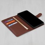 Laptop, Telefoane si Tablete - Telefoane mobile si accesorii - Accesorii Telefoane - Huse telefoane - Husa pentru Oppo Reno13 Pro - Techsuit Leather Folio - Maro - Infinity.ro
