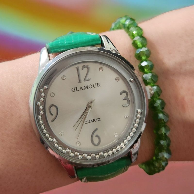 Fashion, accesorii si bijuterii - Femei - Bijuterii femei - Ceasuri femei - Set ceas casual de damă cu brățară inclusă, mecanism quartz, display analog, bratara verde, inchidere cu catarama - Infinity.ro