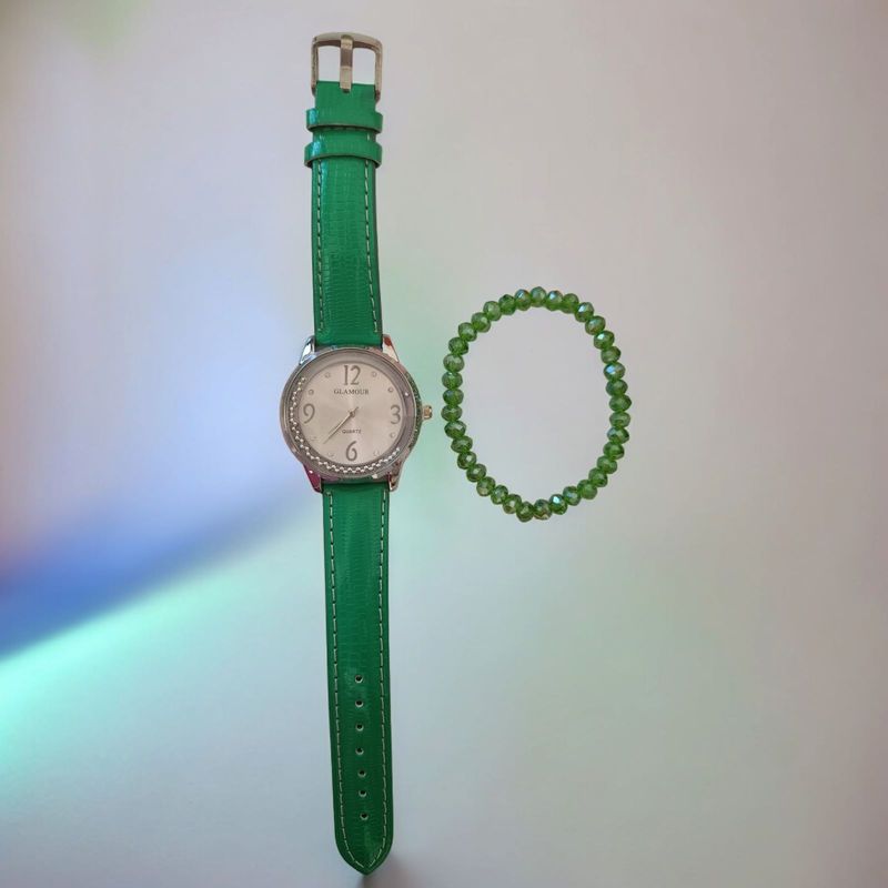 Fashion, accesorii si bijuterii - Femei - Bijuterii femei - Ceasuri femei - Set ceas casual de damă cu brățară inclusă, mecanism quartz, display analog, bratara verde, inchidere cu catarama - Infinity.ro