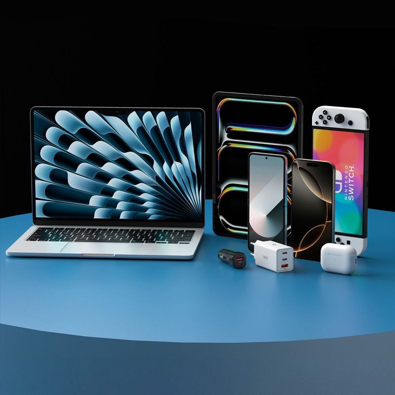 Laptop, Telefoane si Tablete - Telefoane mobile si accesorii - Accesorii Telefoane - Cabluri si adaptoare telefoane - Cablu pentru Alimentare Type-C, 60W, 480Mbps, 2m - Spigen Essential (EB6020CC) - Negru - Infinity.ro