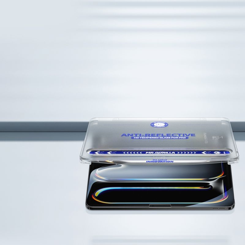 Laptop, Telefoane si Tablete - Tablete si accesorii tablete - Accesorii Tablete - Folii protectie tablete - Folie pentru iPad Pro 13 (2024) cu Aplicator - Albastruo Anti-Reflective HD Glass - Transparent - Infinity.ro