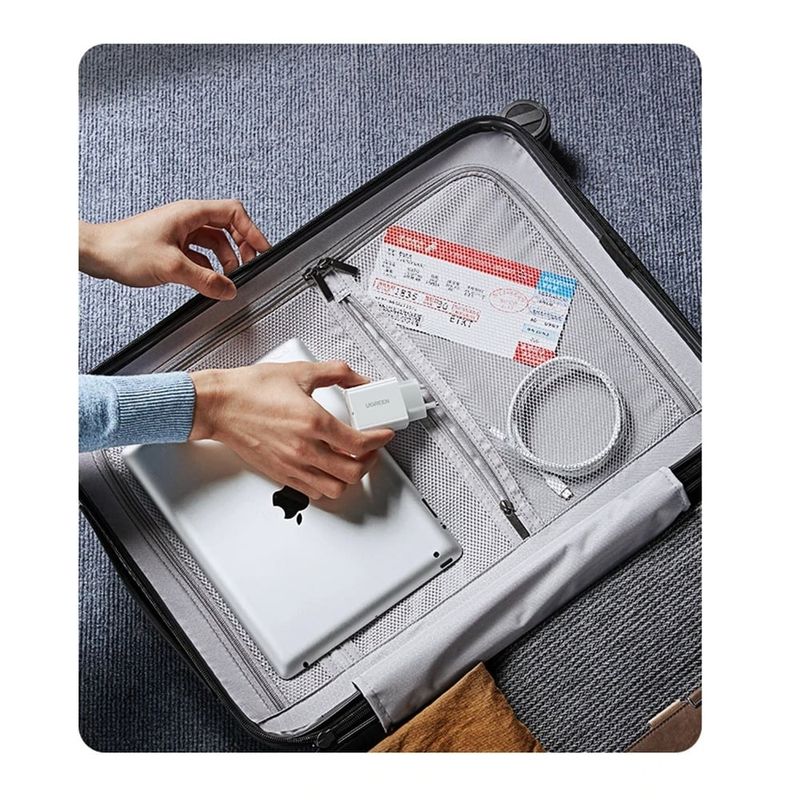 Laptop, Telefoane si Tablete - Telefoane mobile si accesorii - Accesorii Telefoane - Incarcatoare telefoane - Incarcator pentru Priza, Type-C, PD20W - UVerde CD137 (60450) - Alb - Infinity.ro
