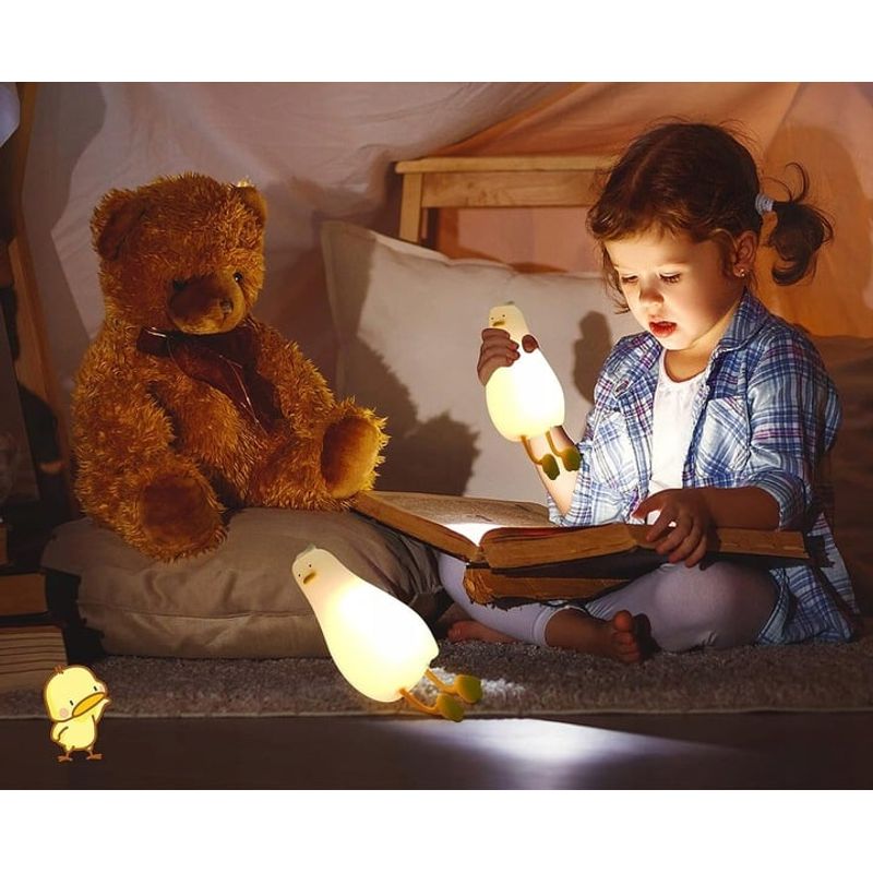 Casa si Gradina - Corpuri si surse de iluminat - Veioze si lampi - Lampi de veghe copii - Lampa de Veghe Amuzanta NewEvo, Ratusca Adormita, Silicon Moale, Lumina Calda, 3 Intensitati - Infinity.ro