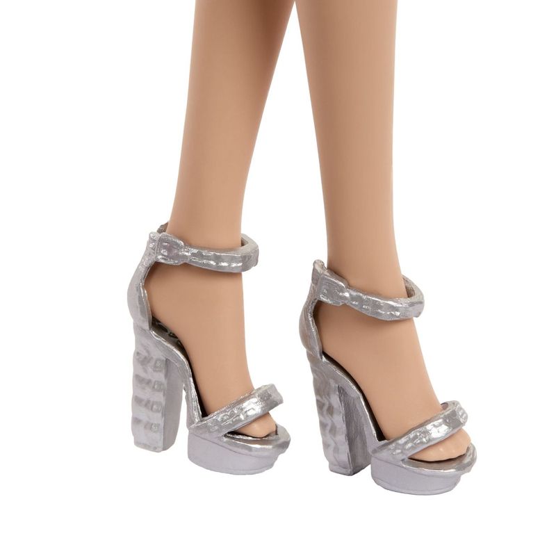 Jucarii, Copii si Bebe - Jucarii si jocuri - Papusi si accesorii - Papusi - Papusa Barbie Colectie Aniversara 80 de Ani Blonda cu Rochie Rosie Rubin - Infinity.ro