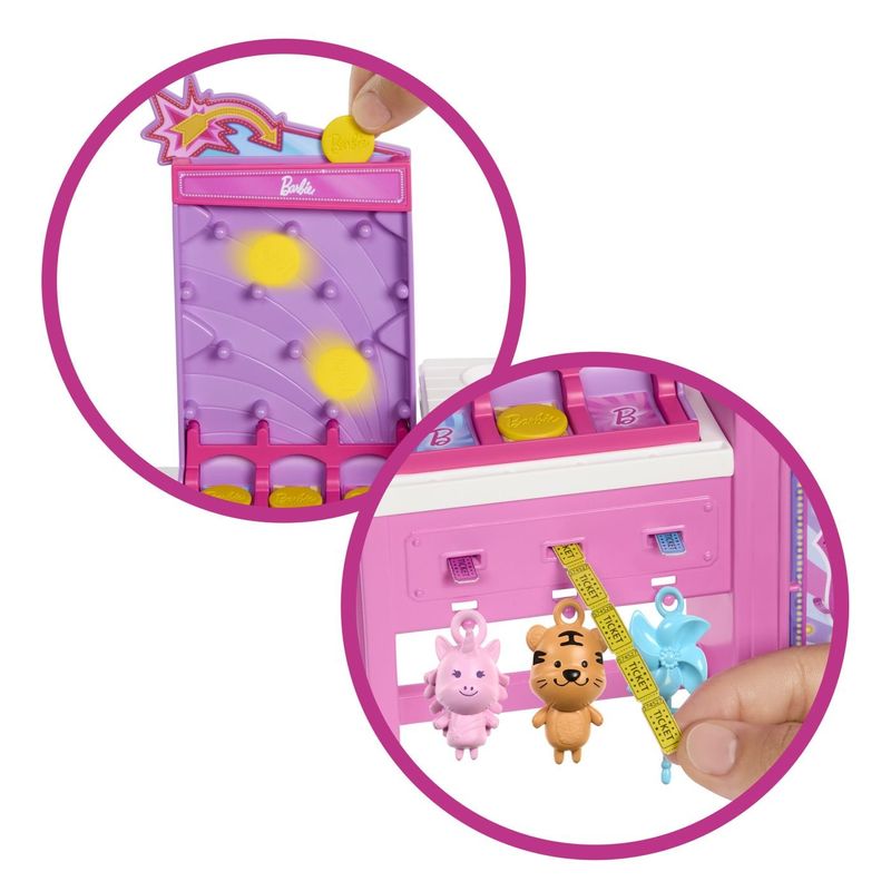 Jucarii, Copii si Bebe - Jucarii si jocuri - Papusi si accesorii - Papusi - Barbie Mysteries Detectivi pe Plaja Set Cabina de Jocuri si Papusa Barbie Malibu cu Accesorii - Infinity.ro