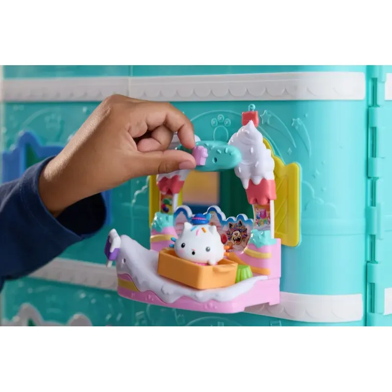 Jucarii, Copii si Bebe - Jucarii si jocuri - Figurine - Set de joaca cu figurine, Gabbys Dollhouse, Cakey Cats Sweet Treat Balcony - Infinity.ro