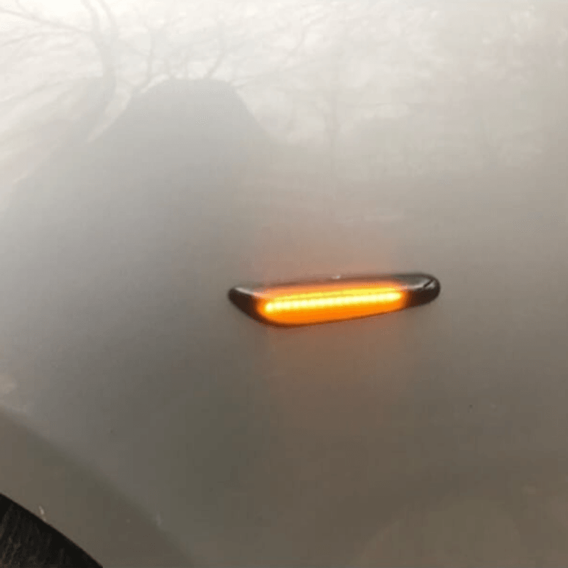 Auto si Moto - Electrice auto - Iluminare si semnalizare - Becuri auto - Set 2 lampi semnalizare aripa led dinamice BMW - Infinity.ro