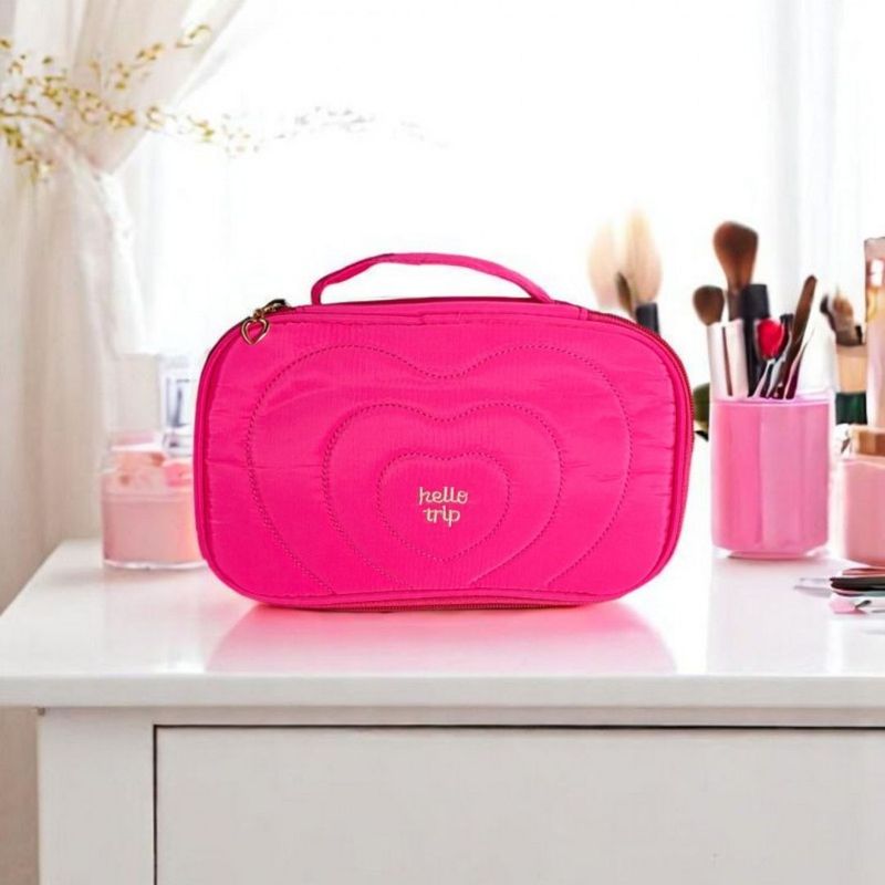 Ingrijire personala si Cosmetice - Machiaj - Portfarduri si genti cosmetice - Geanta pentru cosmetice, matlasata, cu maner, culoarea ciclam, 24x9x15 cm, eCarla, KS132R - Infinity.ro