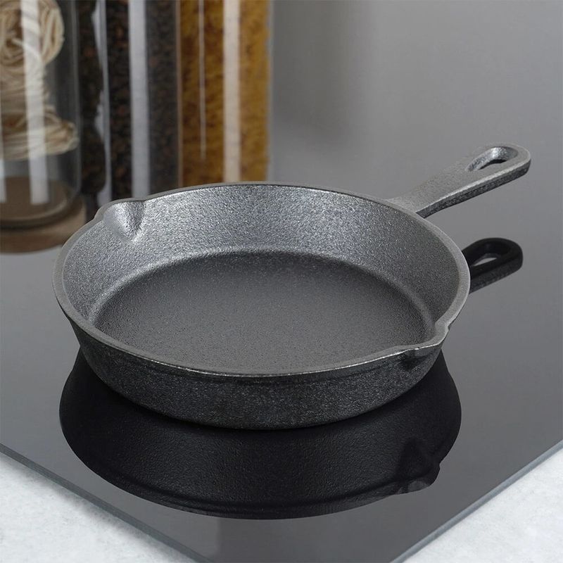 Casa si Gradina - Bucatarie si vesela - Vase pentru gatit - Tigai si seturi - Tigaie fonta maner fonta 30cm - Infinity.ro