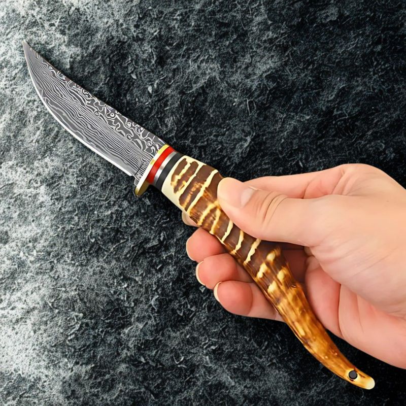 Sport si Outdoor - Camping - Cutite, bricege si accesorii - Cutite si bricege - Cutit de vanatoare cu lama din otel inoxidabil - Infinity.ro