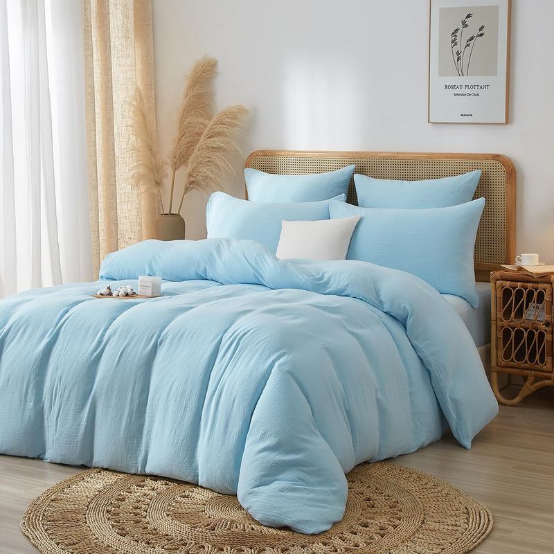 Casa si Gradina - Textile si covoare - Lenjerii de pat - Seturi de lenjerie - Lenjerie pat bumbac muselina, set cu husa pilota dubla 220x240, 2 fete perna 65x65, cu fermoar,  moale, albastru deschis - Infinity.ro