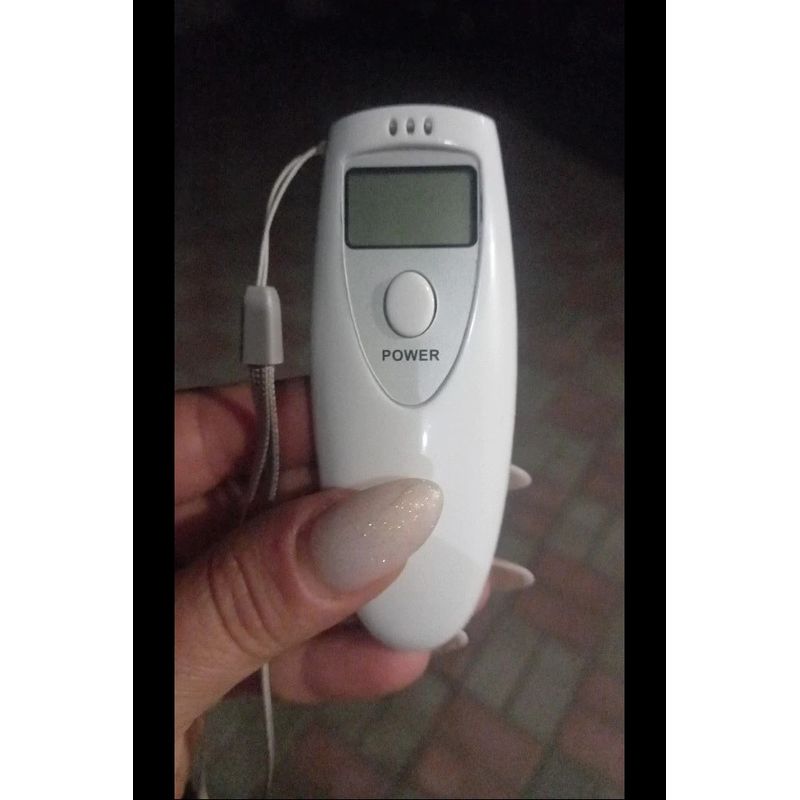 Ingrijire personala si Cosmetice - Teste medicale rapide - Testere alcoolemie - Alcooltest Etilotest pentru masurare alcoolemie, cu afisaj digital, dimensiuni mini, portabil - Infinity.ro