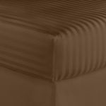 Casa si Gradina - Textile si covoare - Lenjerii de pat - Protectie saltea - Husa de pat cu elastic Kotonia Home Deco, 100% bumbac, Damasc Saten, dimensiune dungi 1 cm, Ciocolata, 160x200+20 cm - Infinity.ro