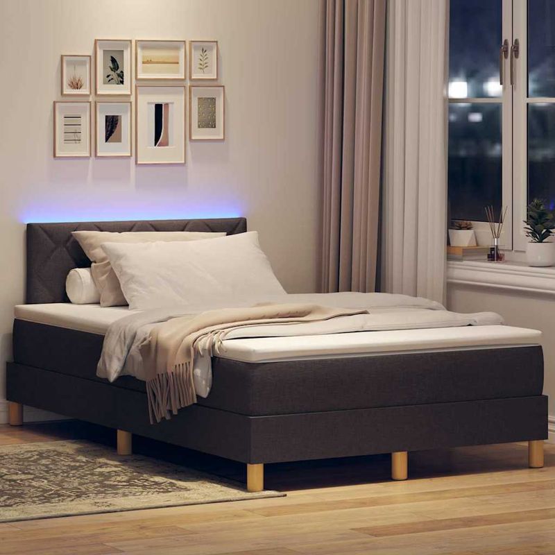 Casa si Gradina - Mobilier - Paturi si accesorii - Paturi - Pat cu arcuri cu saltea Maro inchis 120 x 190 cm tesatura - Infinity.ro