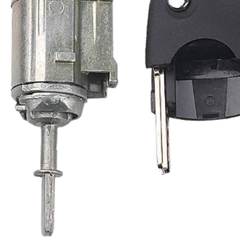 Auto si Moto - Piese auto si accesorii - Caroserie - Usi auto si accesorii - Butuc yala cilindru usa stanga fata cu cheie Techstar, compatibil Audi A6 C5 (1997–2005), cod OE 4B0837217 / 4B0837217A - Infinity.ro