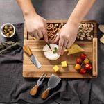 Casa si Gradina - Bucatarie si vesela - Vesela si tacamuri - Platouri de bucatarie - Set servire aperitive si branzeturi, 5 piese, cutite si ustensile pentru servire din inox, bambus, 35.8x28x1.5cm - Infinity.ro