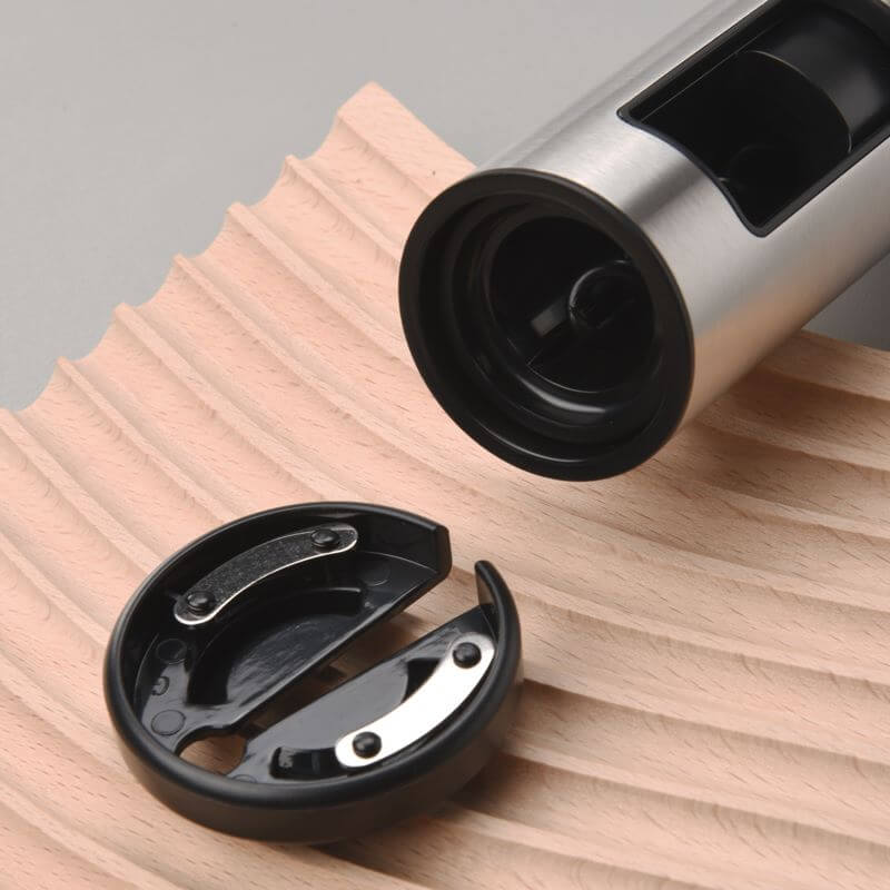 Casa si Gradina - Bucatarie si vesela - Accesorii bar - Tirbusoane si dopuri - Set Tirbuson Premium manual, 4 in 1, taietor de folie, dop de vid si turnator, maner ergonomic, aluminiu, gri/negru - Infinity.ro