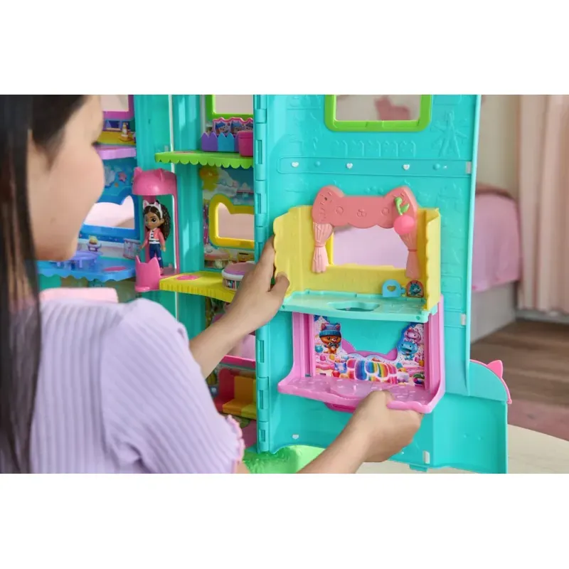 Jucarii, Copii si Bebe - Jucarii si jocuri - Figurine - Gabbys Dollhouse Filmul Bucataria Magica A Lui Cakeys Cu Figurine Si Accesorii - Infinity.ro