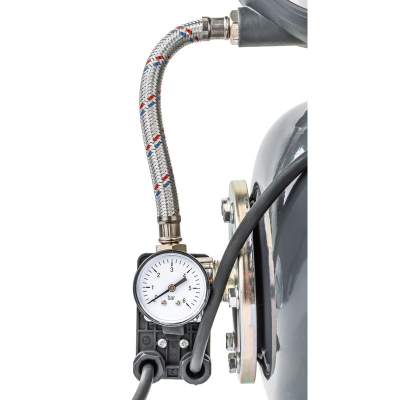 Casa si Gradina - Gradinarit si plante - Instalatii si accesorii pentru irigatii - Pompe apa - Pompa hidrofora cu rezervor, Powermat, 900 W, 6500 l/h, 24 l, PM‑HD‑24J - Infinity.ro