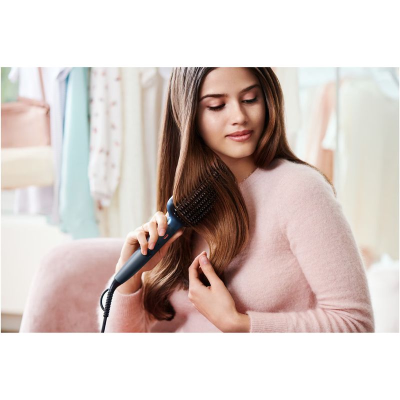 Ingrijire personala si Cosmetice - Aparate & accesorii ingrijire personala - Hair styling - Perii de par electrice - Perie incalzita pentru indreptare Philips BHH885/00, ingrijire cu ioni, tehnologie ThermoProtect, 3 setari temperatura, - Infinity.ro