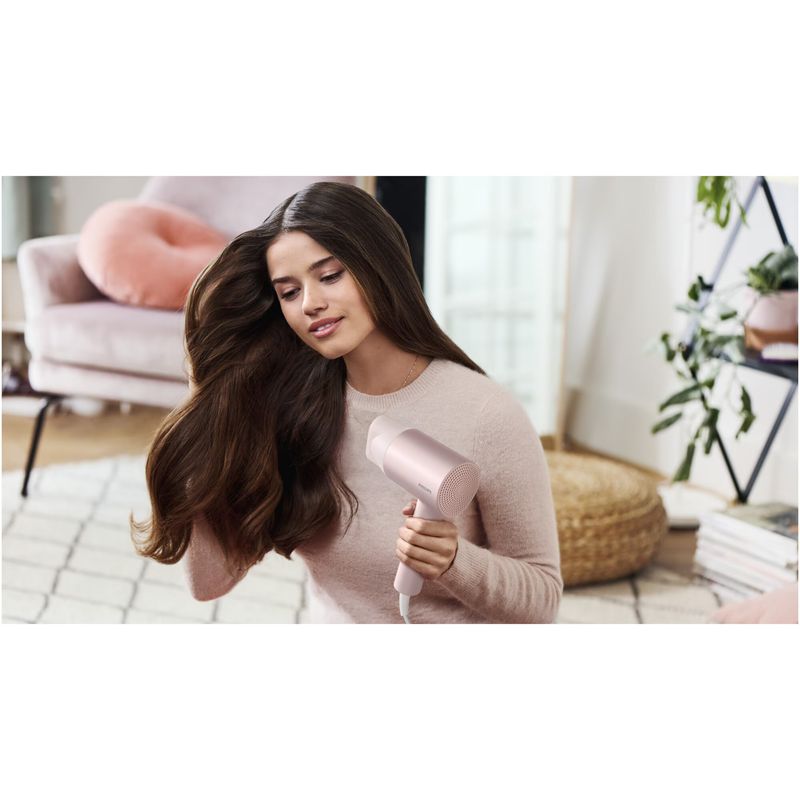 Ingrijire personala si Cosmetice - Aparate & accesorii ingrijire personala - Hair styling - Uscatoare de par - Uscator de par Philips BHD321/50, 1600W, ingrijire cu ioni, 2 setari de viteza, 2 setari de temperatura, cap de coafare, - Infinity.ro