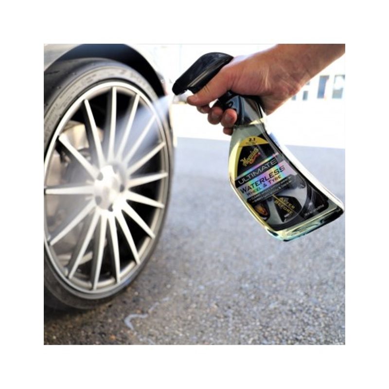 Auto si Moto - Intretinere auto - Detergenti auto - Solutie curatare jante si anvelope Meguiar's Ultimate Waterless Wheel and Tire 709ml - Infinity.ro