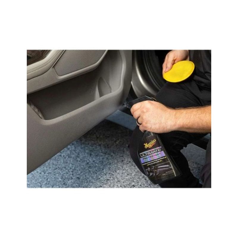 Auto si Moto - Intretinere auto - Produse curatare auto - Solutie Intretinere Plastice Meguiar's Ultimate Protectant, 450ml - Infinity.ro