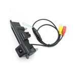 Auto si Moto - Electronice auto - Accesorii electronice auto - Camera marsarier  HD cu StarLight Night Vision pentru Volkswagen pe manerul de portbagaj - Infinity.ro